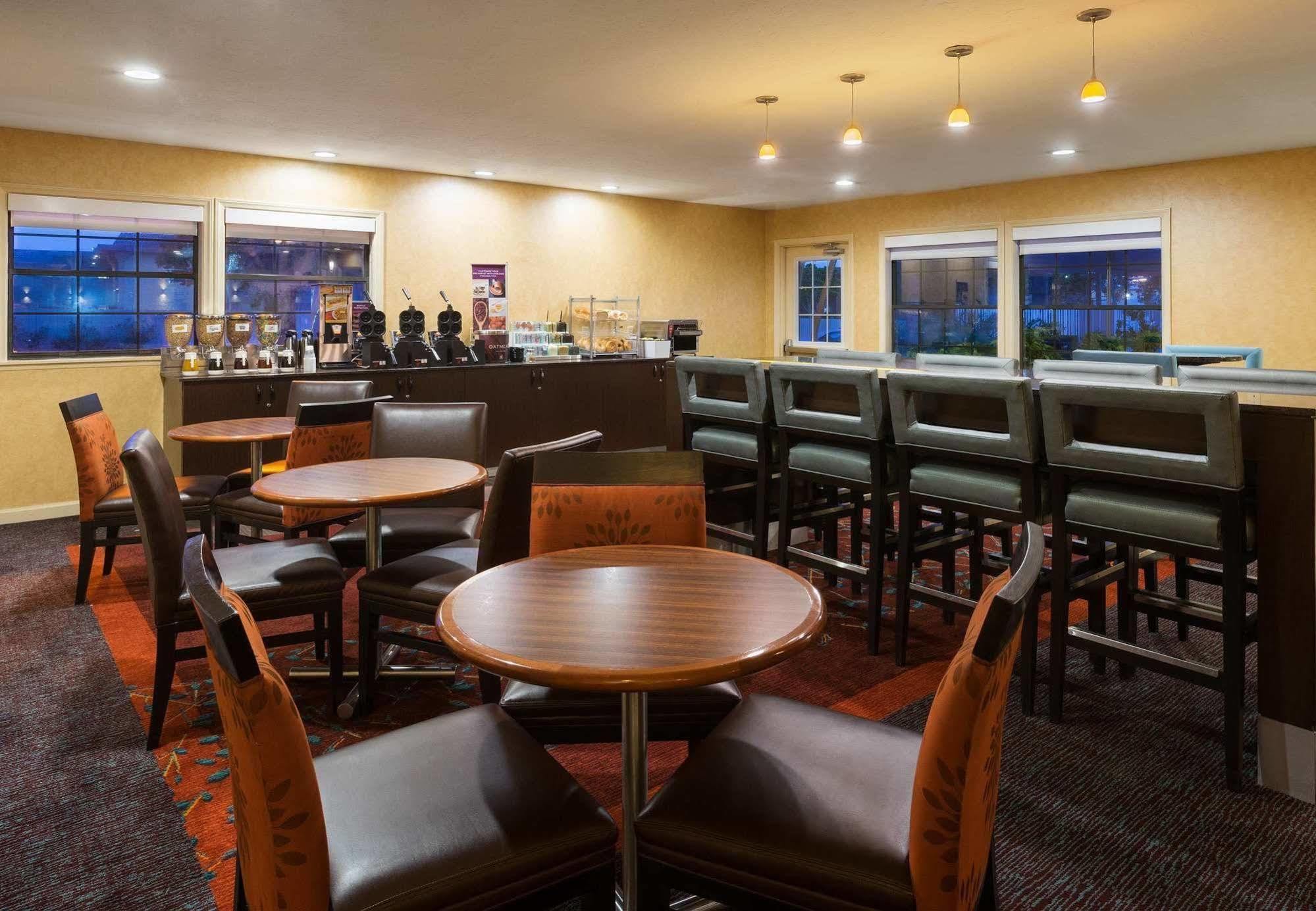 Residence Inn By Marriott San Diego Central Exterior photo